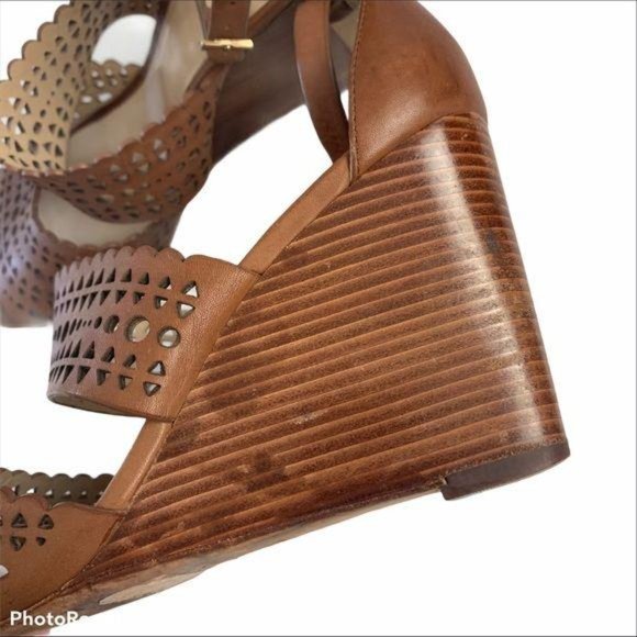 Tory Burch Perforated Gladiator Wedge Sandal 8.5 - Picture 6 of 13